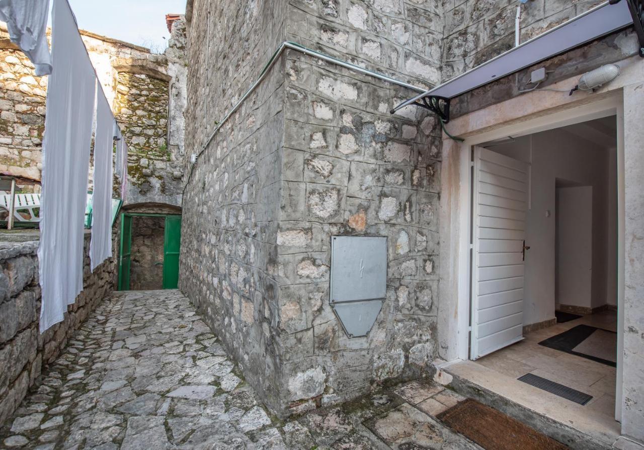 Apartment Forteca Lux Perast Eksteriør billede