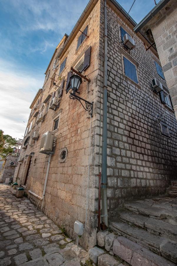 Apartment Forteca Lux Perast Eksteriør billede